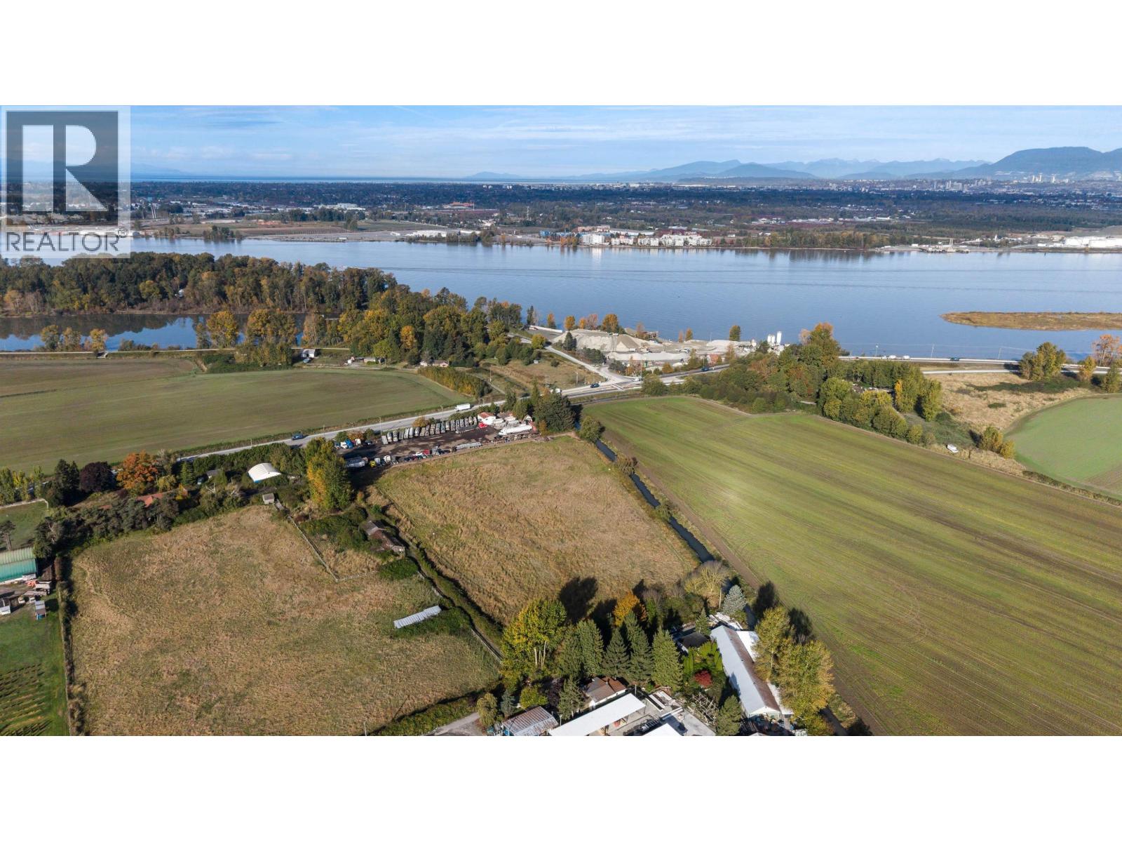 6760 62b Street, Delta, British Columbia  V4K 5A8 - Photo 11 - R3177207