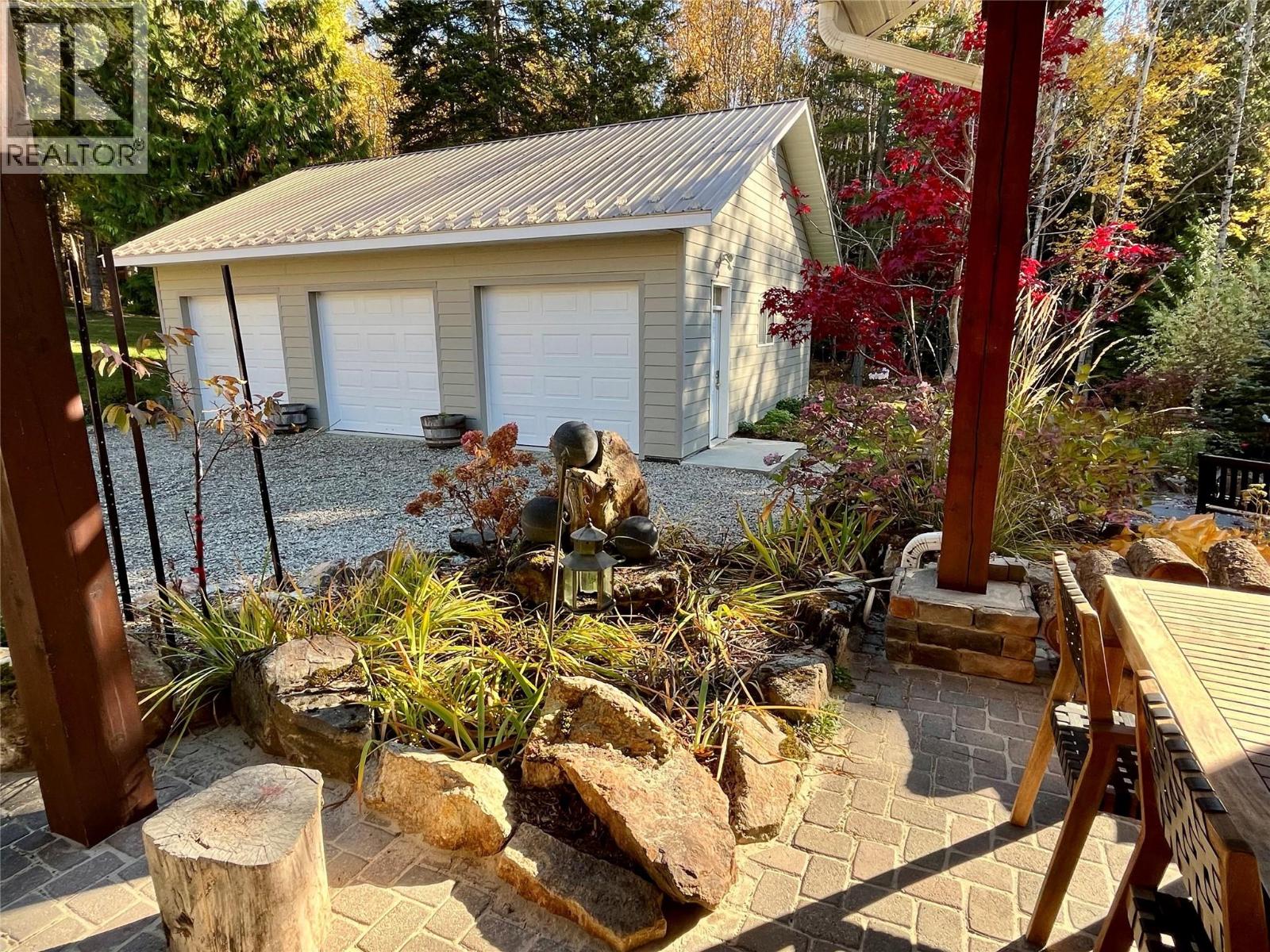 4962 Highway 6 Highway, Burton, British Columbia  V0G 1R0 - Photo 84 - 10403974