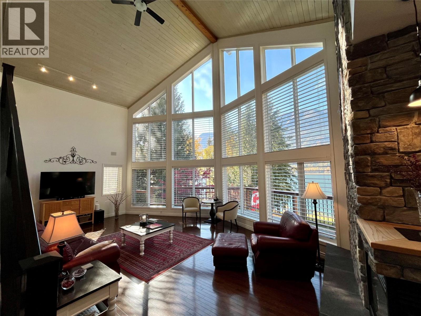 4962 Highway 6 Highway, Burton, British Columbia  V0G 1R0 - Photo 40 - 10403974