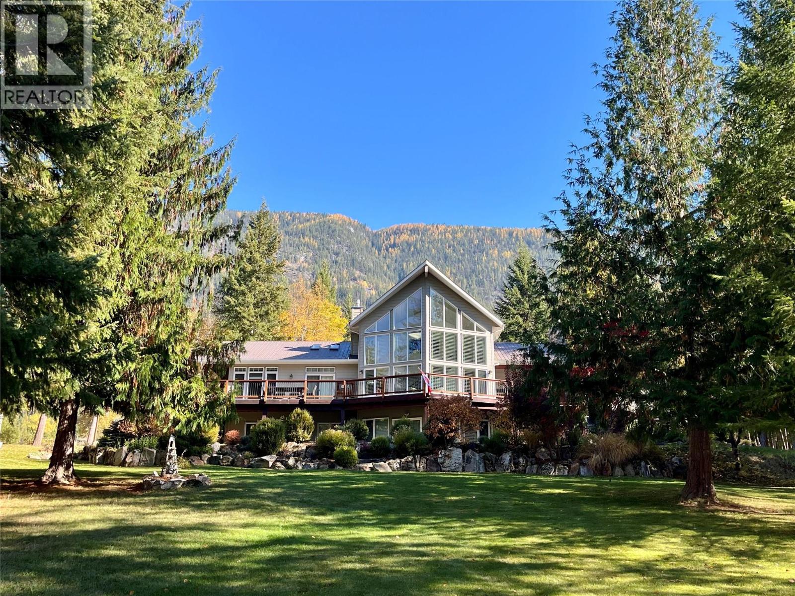 4962 Highway 6 Highway, Burton, British Columbia  V0G 1R0 - Photo 14 - 10403974