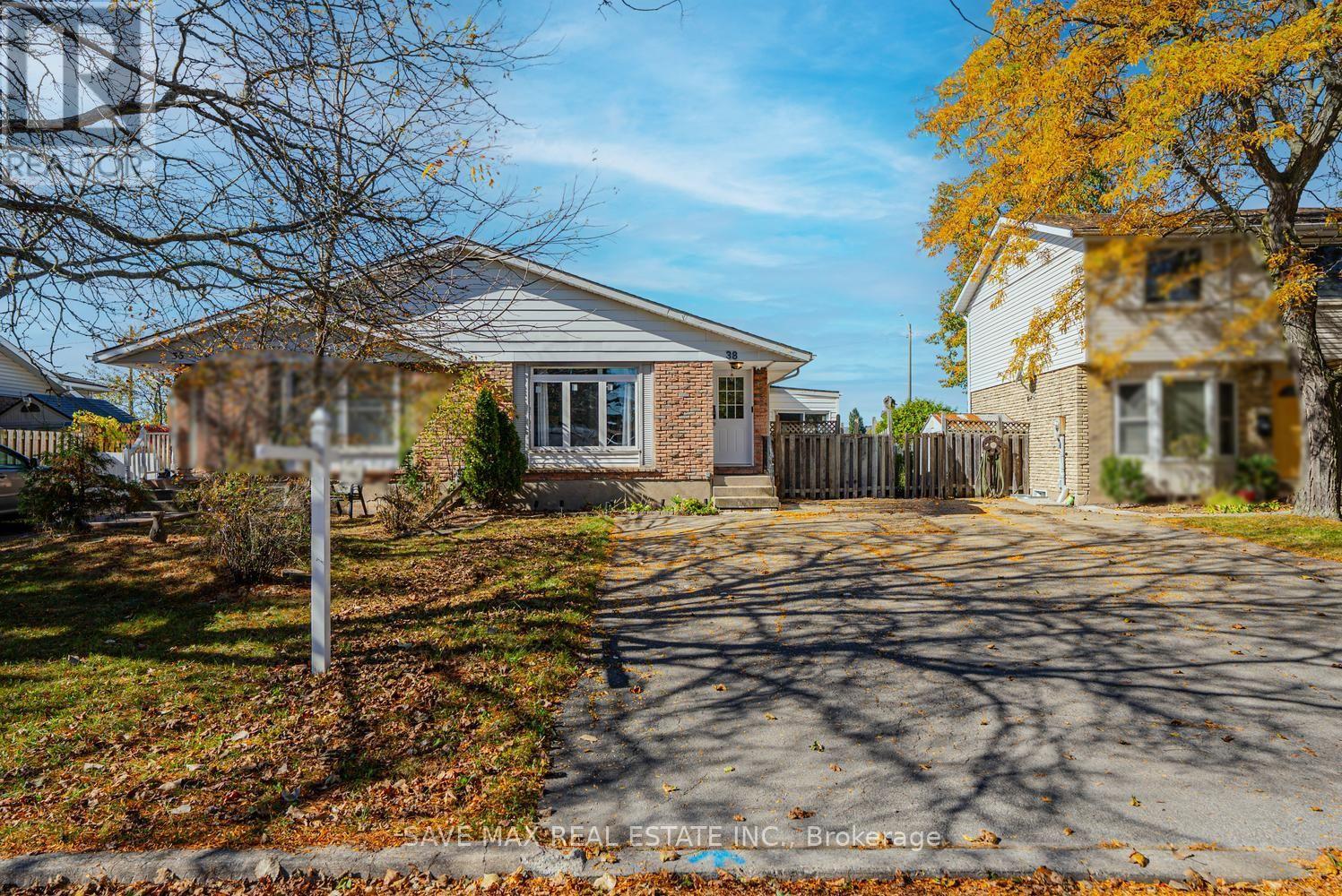 38 Manley Crescent, Thorold, Ontario  L2V 4K3 - Photo 3 - X14108924
