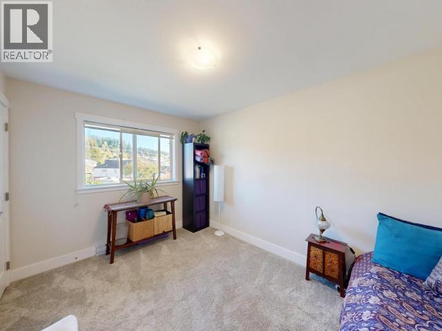 7-4251 WESTVIEW AVE