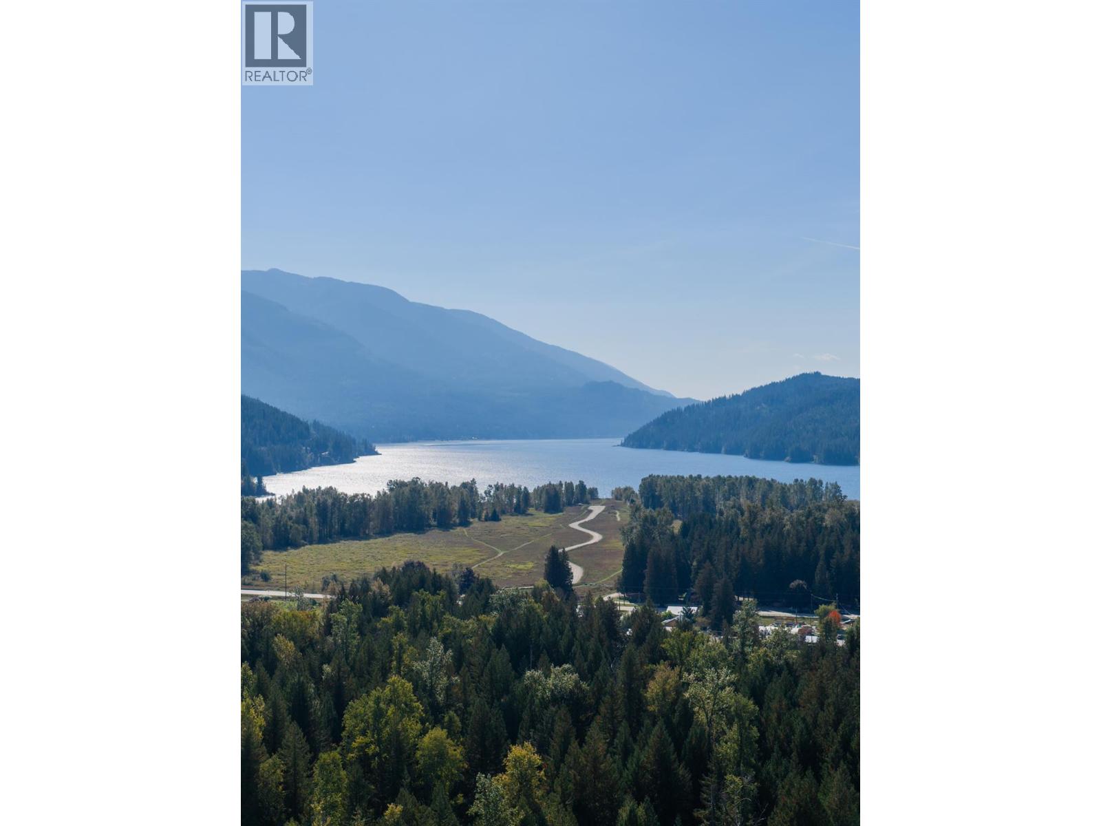 16078 Highway 3a, Crawford Bay, British Columbia  V0B 1E0 - Photo 10 - 10401706
