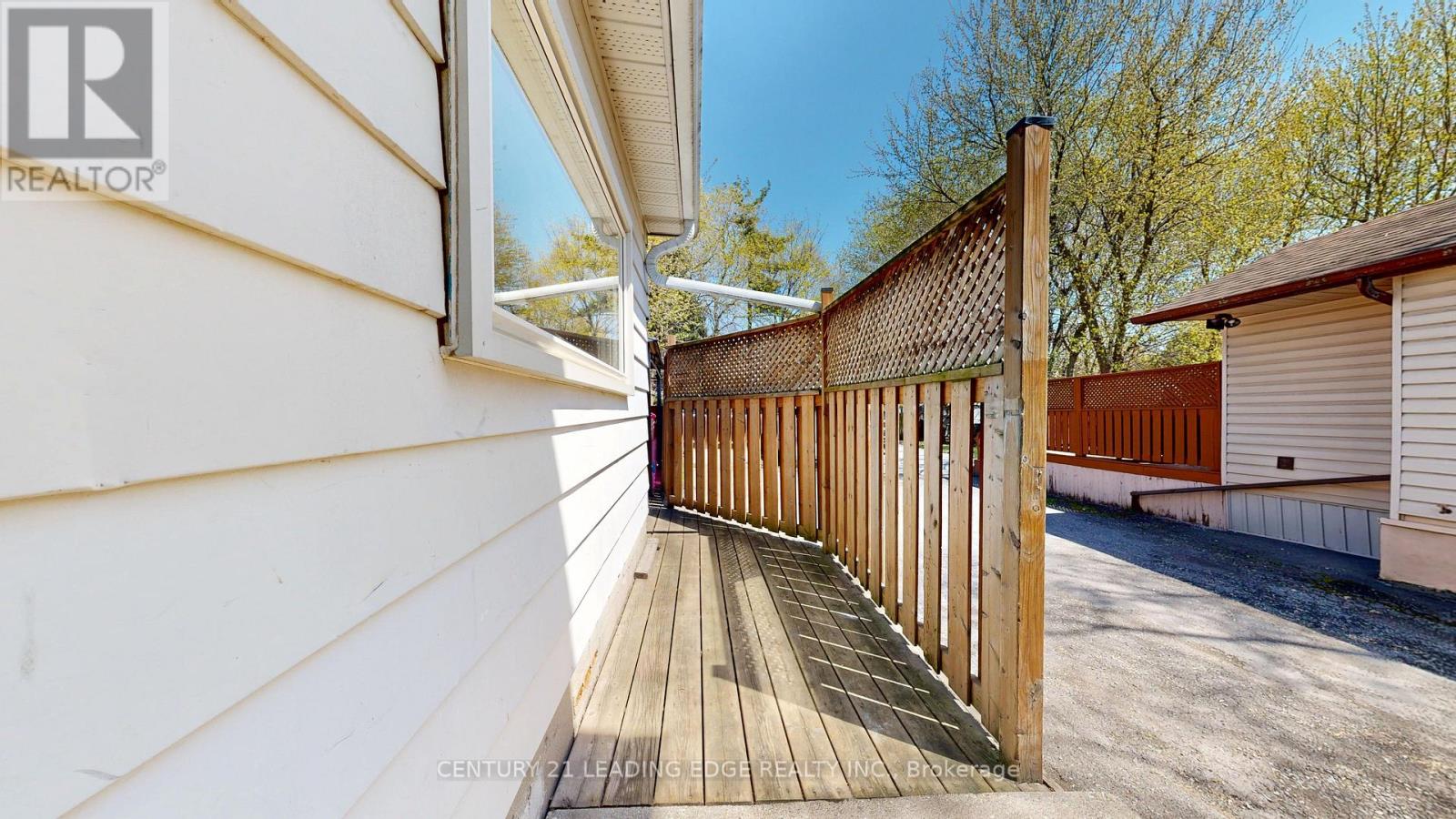751 Gifford Street, Oshawa, Ontario  L1H 4W1 - Photo 39 - E14109018