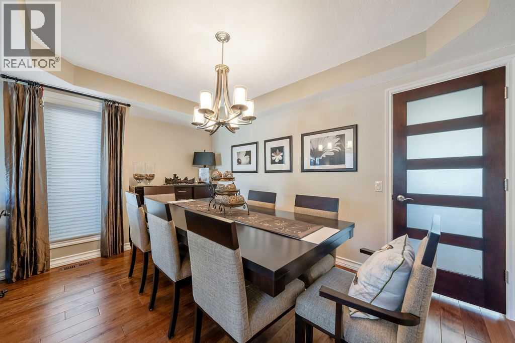 7 Springbank View SW, Calgary, Alberta  T3H 4J5 - Photo 6 - A2353152