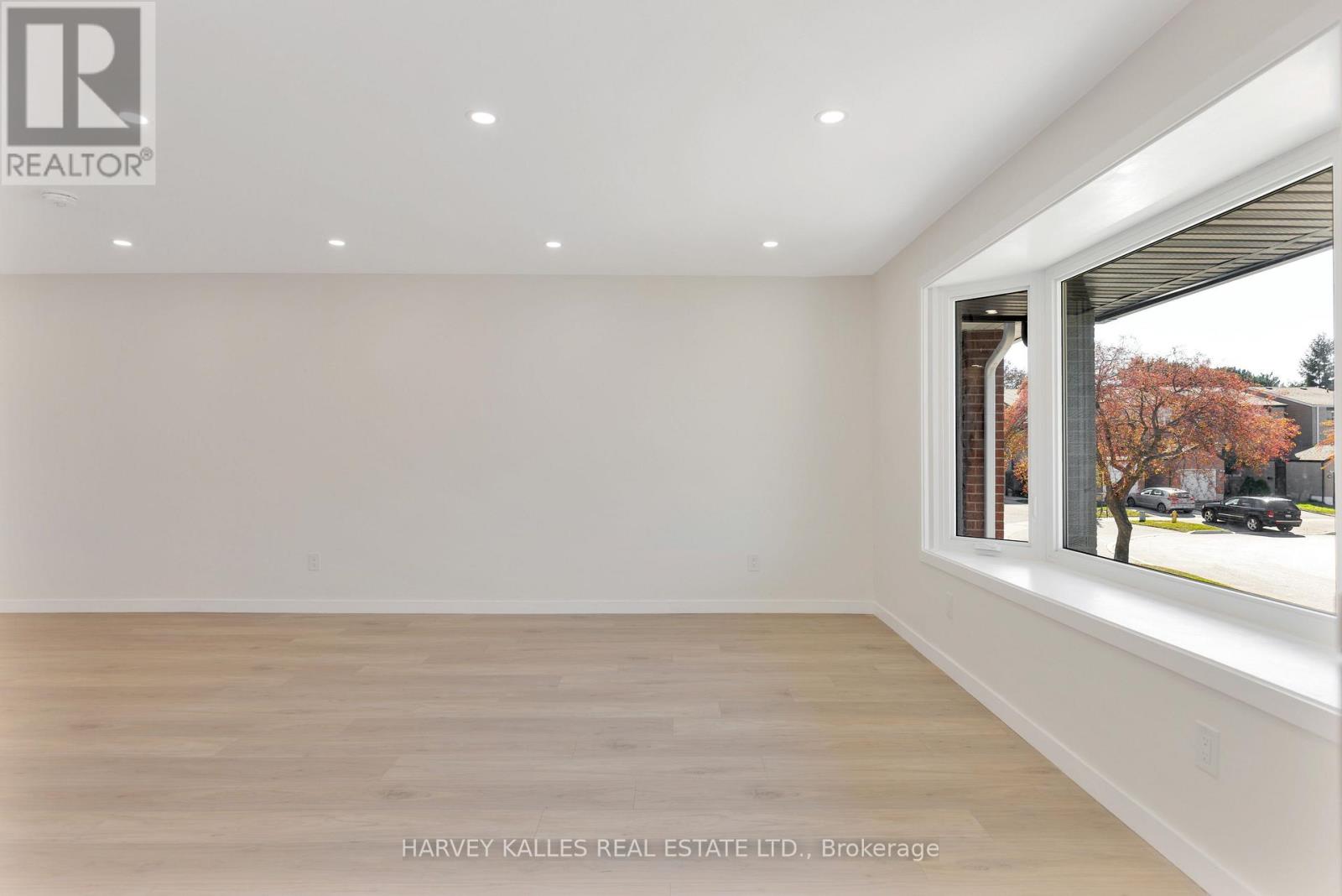 23 Cog Hill Drive, Vaughan (Glen Shields), Ontario  L4K 1M6 - Photo 8 - N14109100