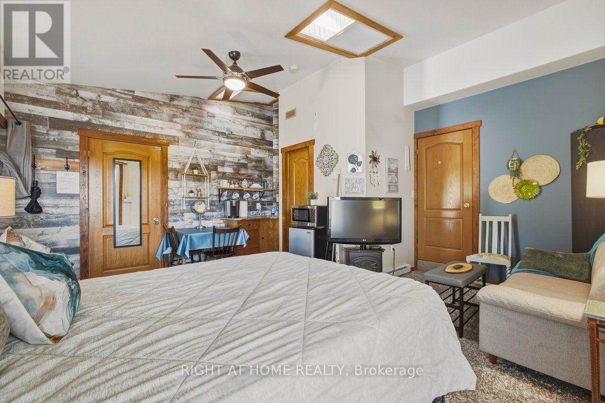 8542 Hwy 12, Oro-Medonte, Ontario  L3V 0H2 - Photo 17 - S14109006