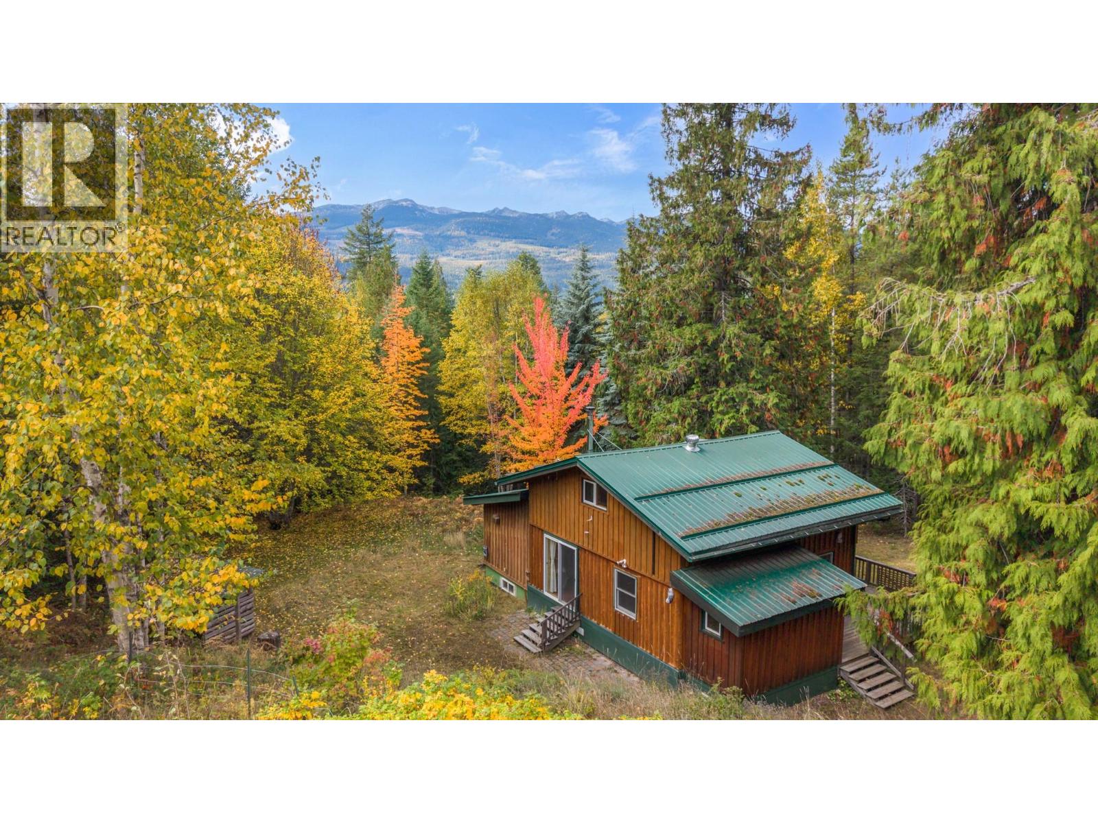 899 Coleman Road, Riondel, British Columbia
