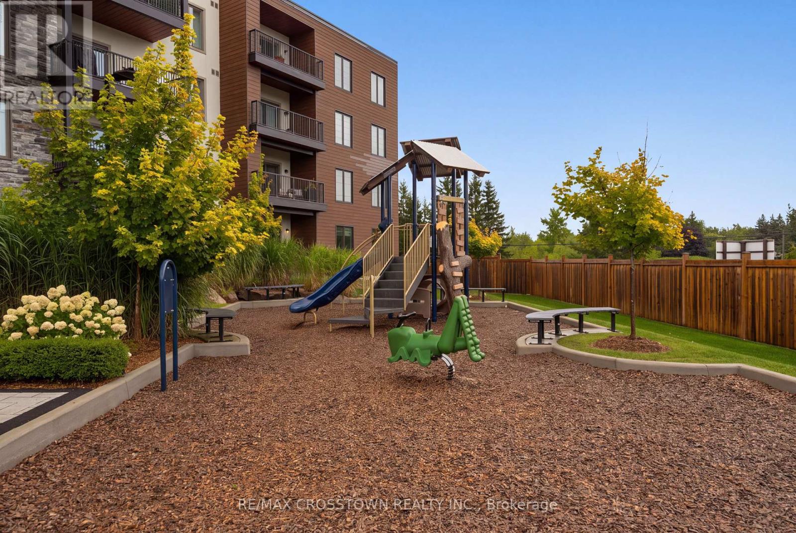 105 - 54 Koda Street, Barrie, Ontario  L9J 0J6 - Photo 28 - S14108126