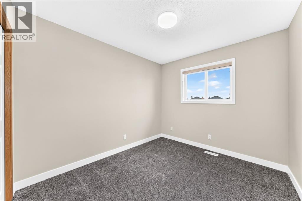 145 Martinvalley Crescent Ne, Calgary, Alberta  T3J 4L7 - Photo 26 - A2351968