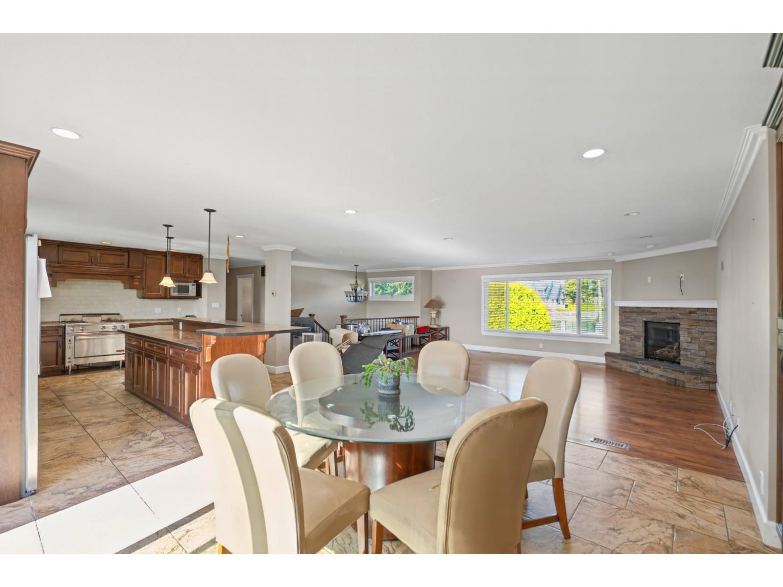 28508 Ranch Avenue, Abbotsford, British Columbia  V4X 1C8 - Photo 6 - R3177078