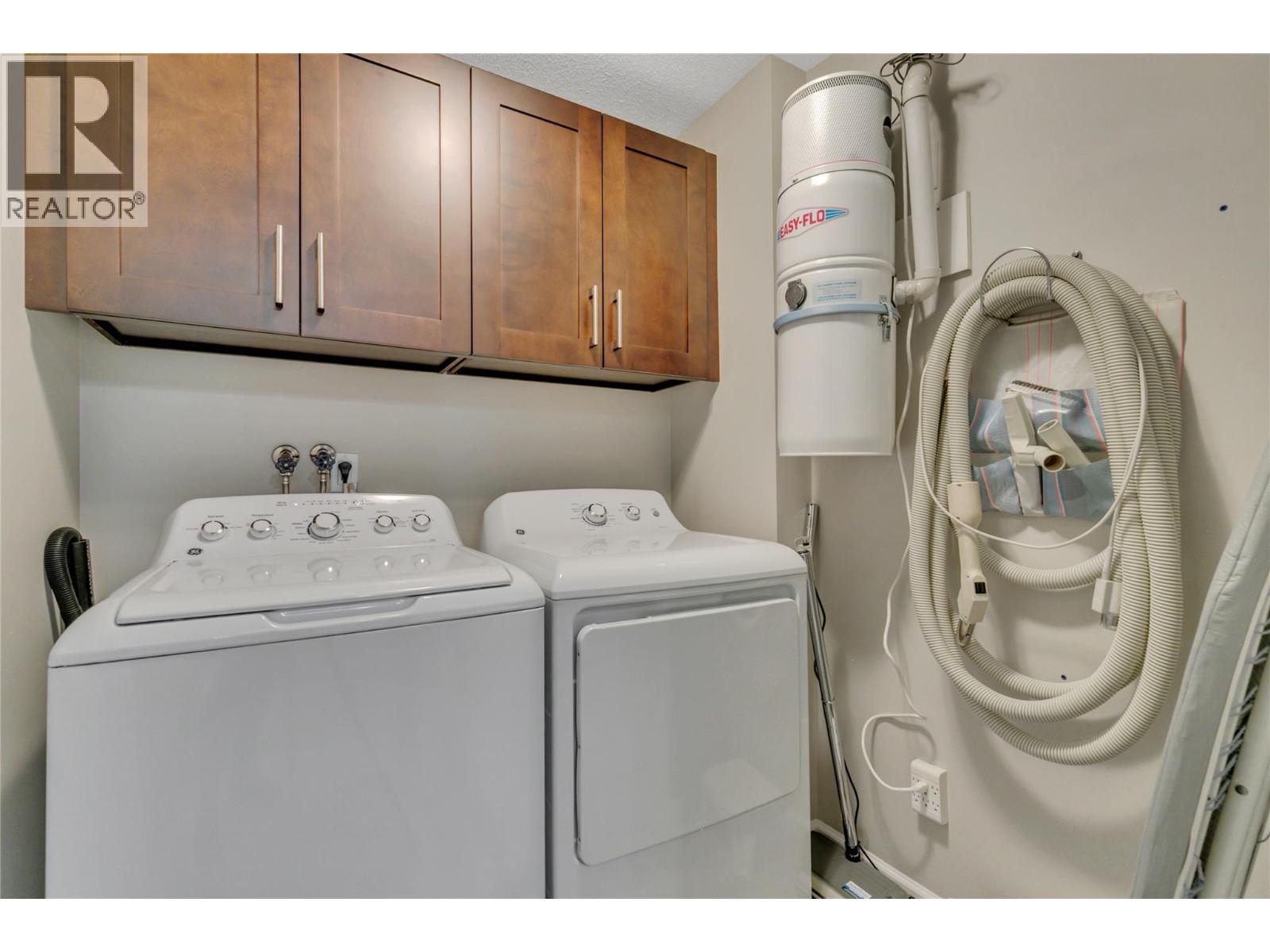1329 Klo Road Unit# 404, Kelowna, British Columbia  V1W 3N9 - Photo 27 - 10403261
