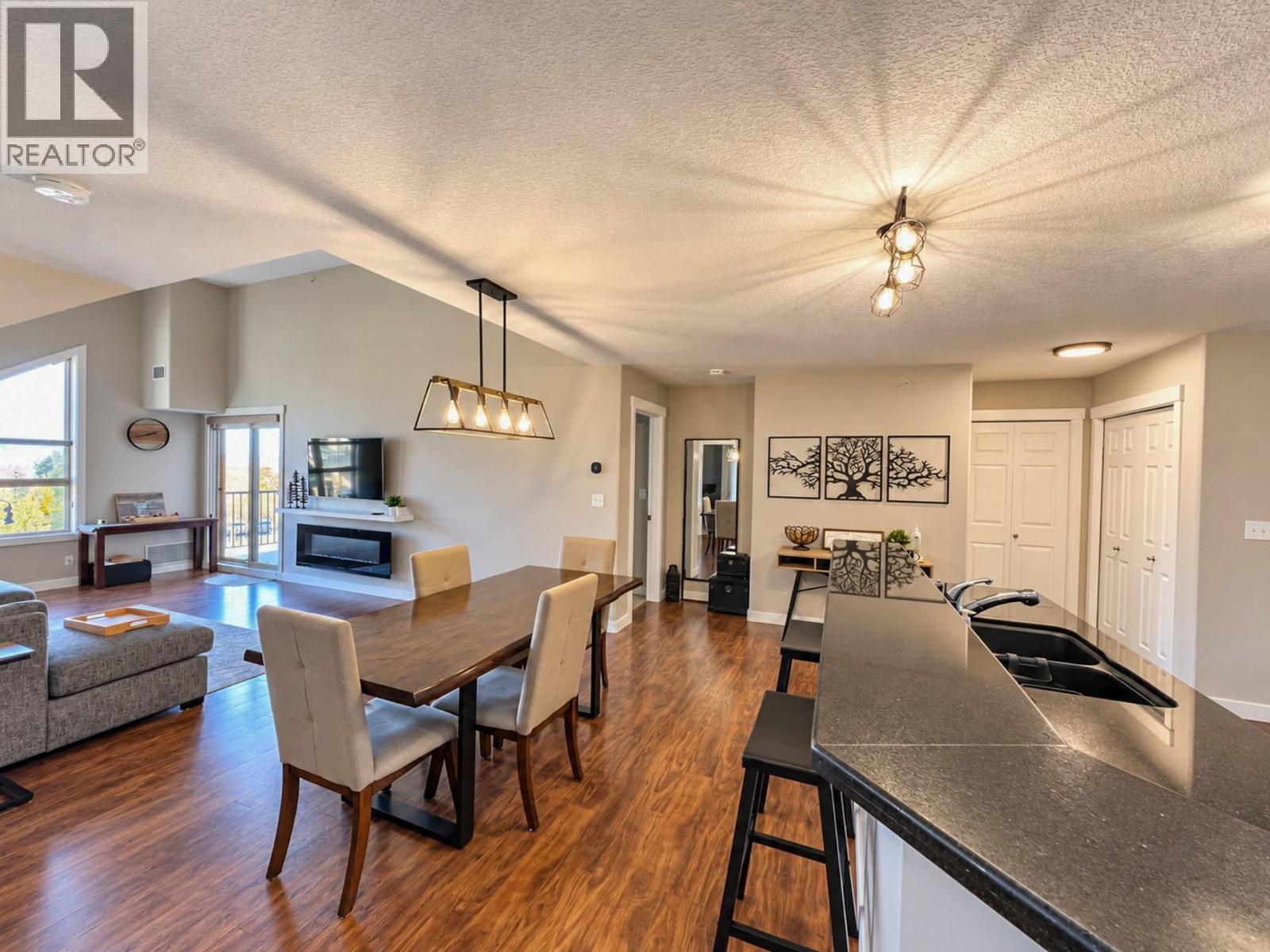 205 3rd Avenue Unit# 3419, Invermere, British Columbia  V0A 1K7 - Photo 4 - 10404126