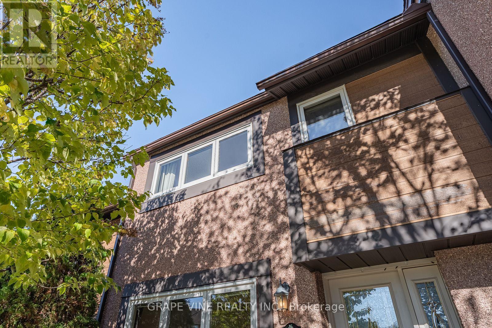 34 - 181 Huntridge Private, Ottawa, Ontario  K1V 9J3 - Photo 2 - X14109132