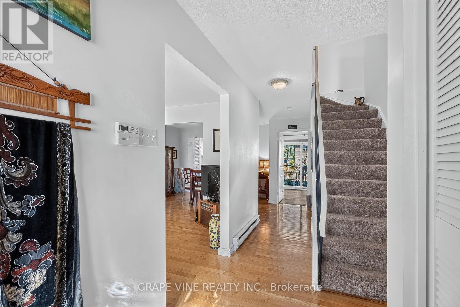 34 - 181 Huntridge Private, Ottawa, Ontario  K1V 9J3 - Photo 8 - X14109132