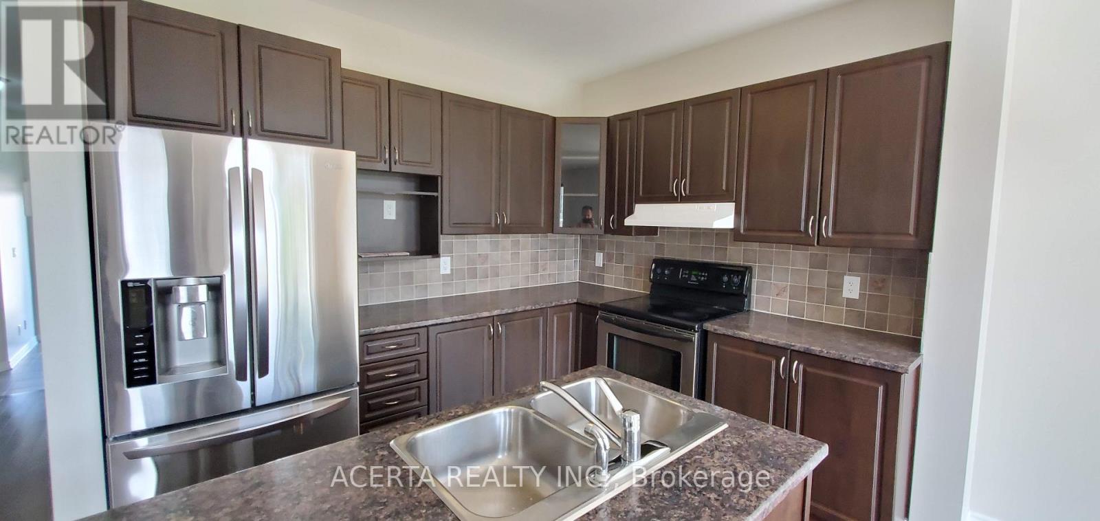 420 Abbeydale Circle, Ottawa, Ontario  K2K 0E8 - Photo 7 - X14109136