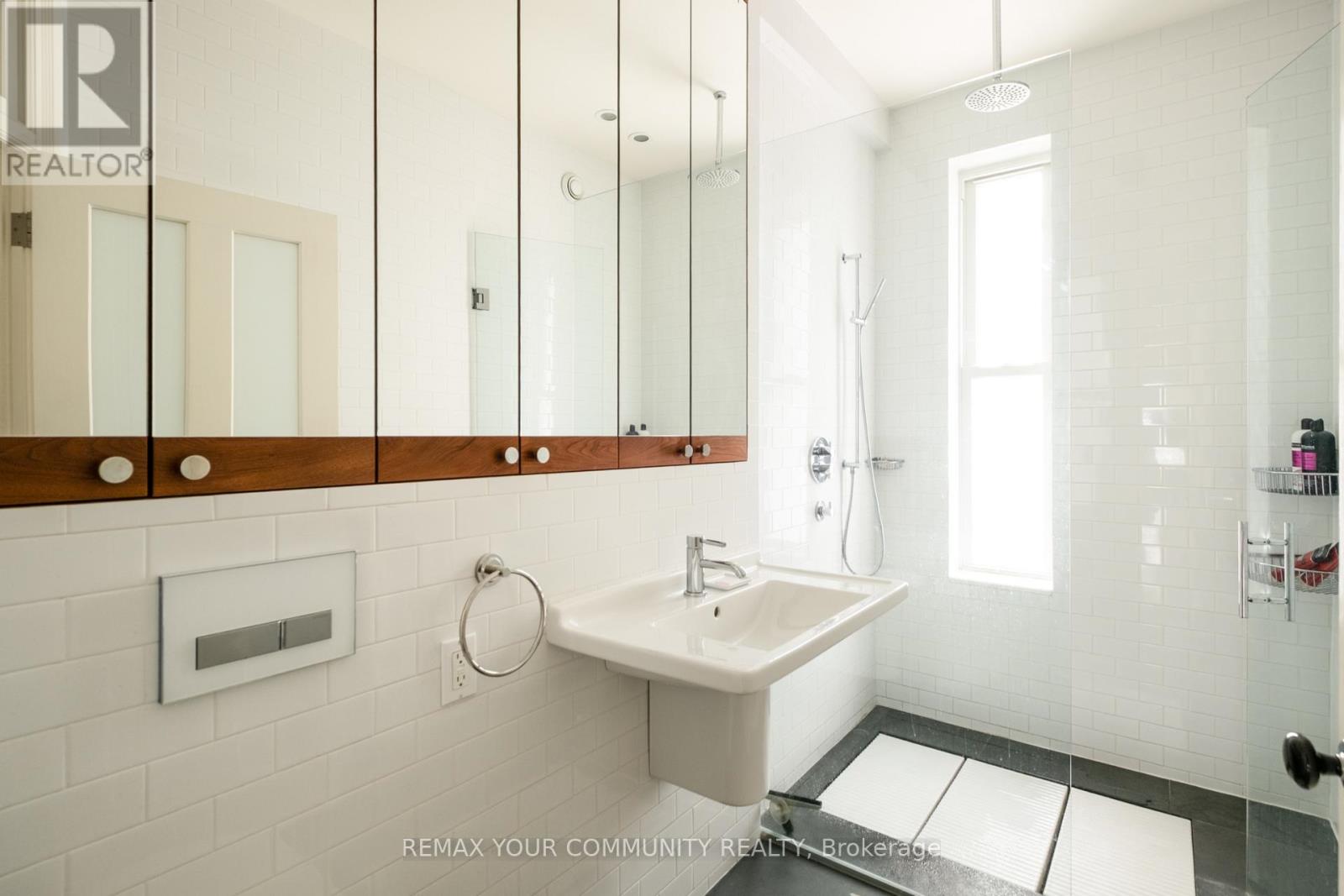 50 Stewart Street, Toronto, Ontario  M5V 1H6 - Photo 25 - C14109126