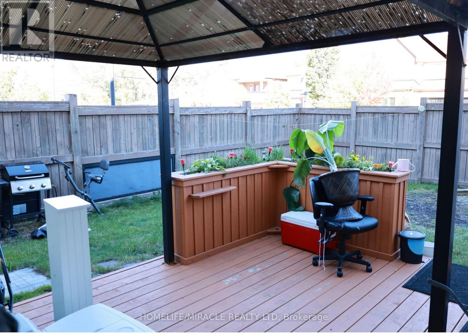 2 Martinworth Lane, Ajax (Central East), Ontario  L1Z 0C1 - Photo 18 - E14109144