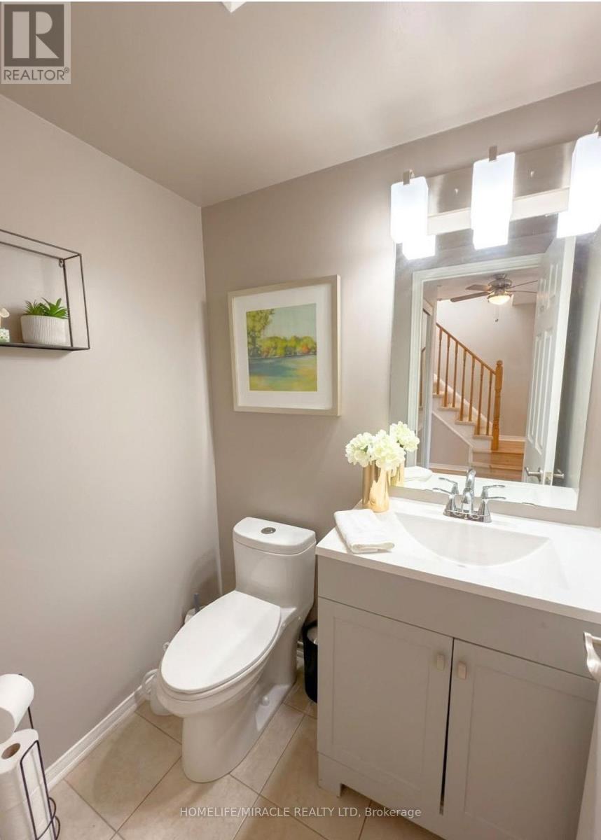 2 Martinworth Lane, Ajax (Central East), Ontario  L1Z 0C1 - Photo 5 - E14109144