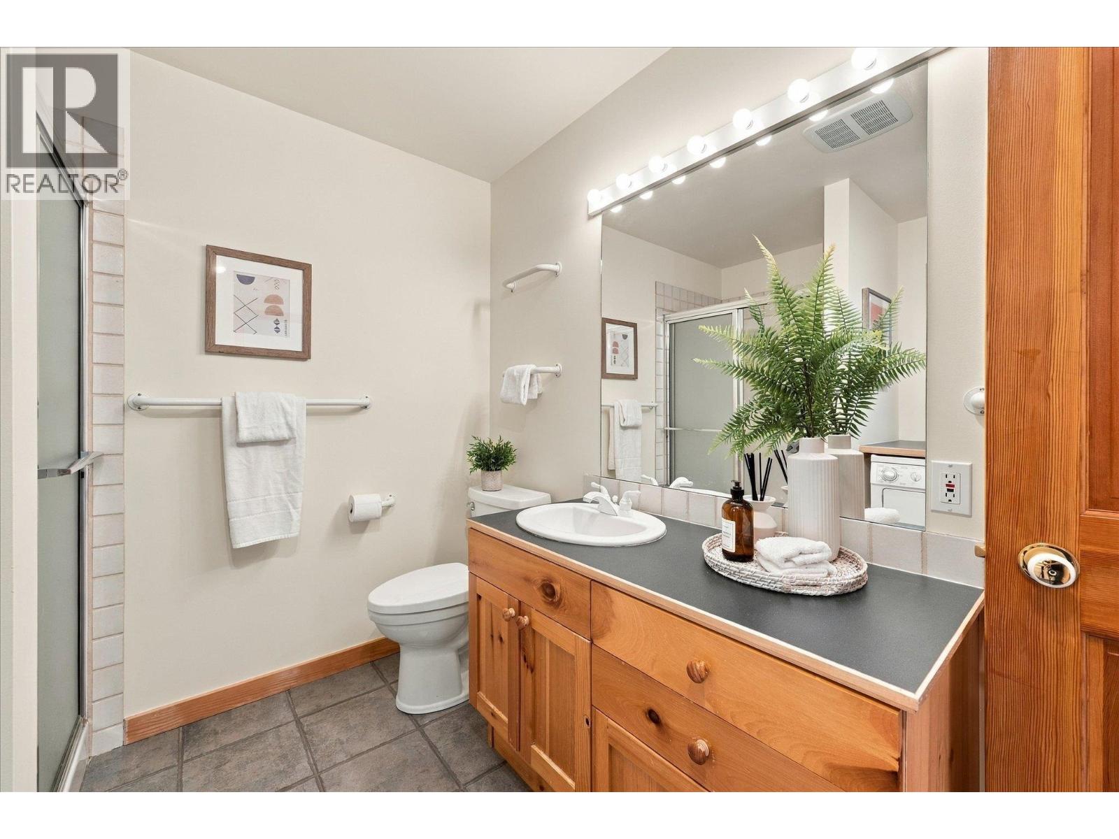 9282 Emerald Drive, Whistler, British Columbia  V8E 0G5 - Photo 16 - R3177932