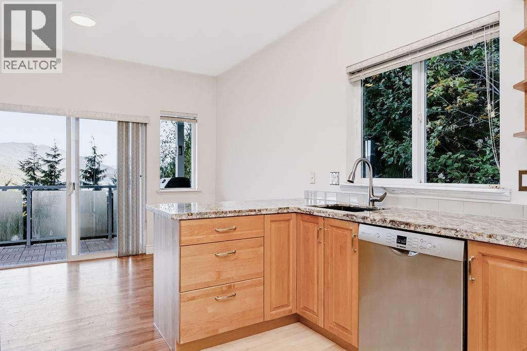 5872 Deerhorn Drive, Sechelt, British Columbia  V7Z 0E1 - Photo 13 - R3177944