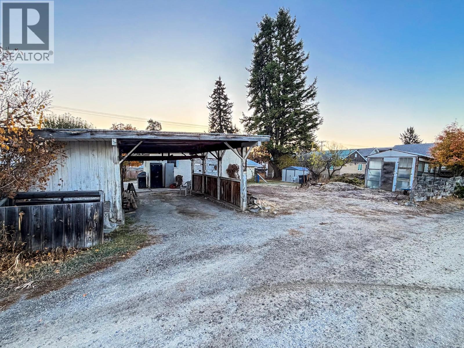 313 5th Avenue, Cranbrook, British Columbia V1C 2G7 - Photo 30 - 10404084