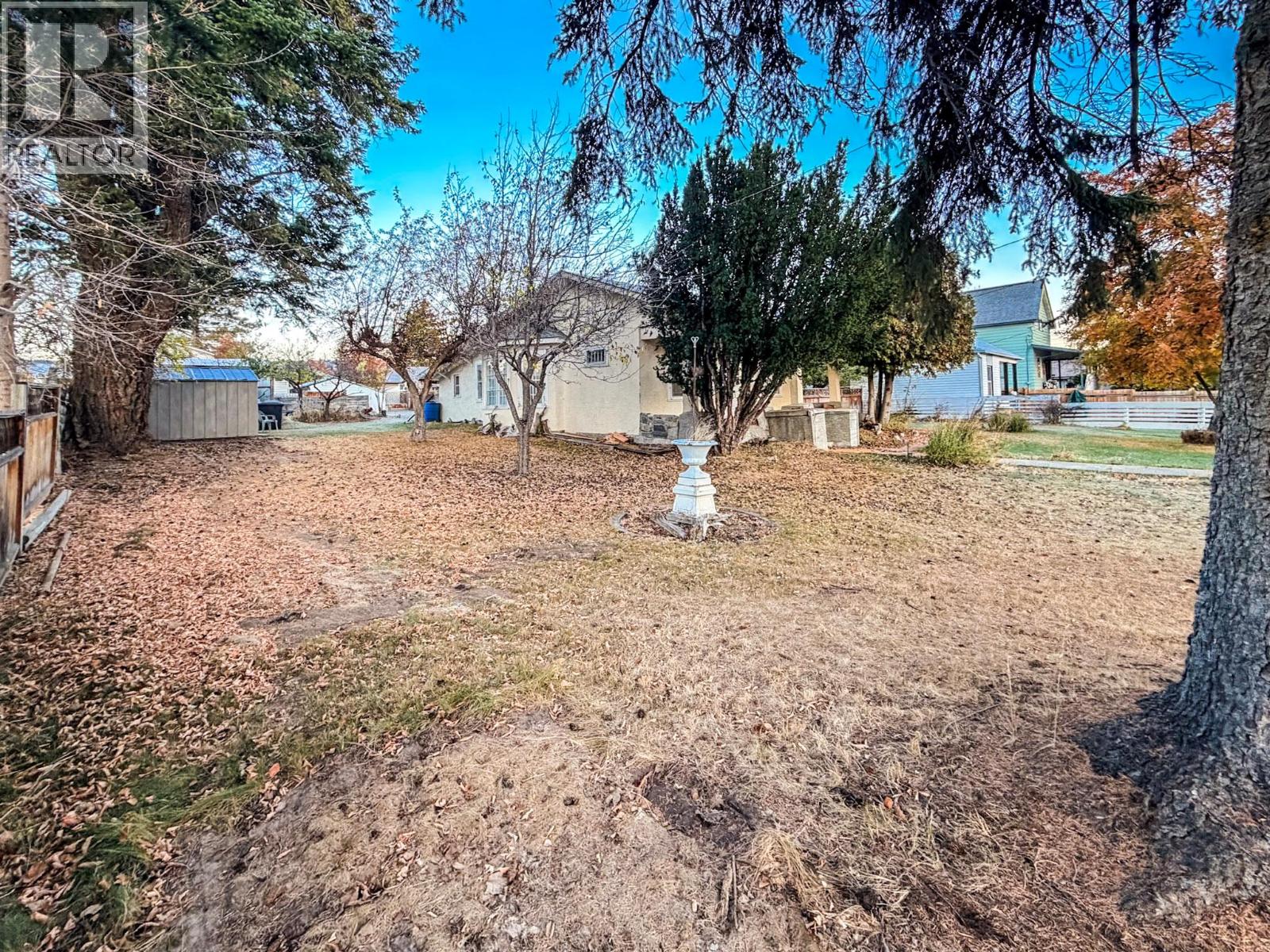 313 5th Avenue, Cranbrook, British Columbia V1C 2G7 - Photo 6 - 10404084