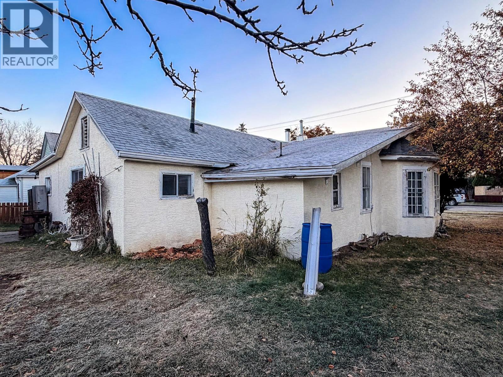 313 5th Avenue, Cranbrook, British Columbia V1C 2G7 - Photo 7 - 10404084