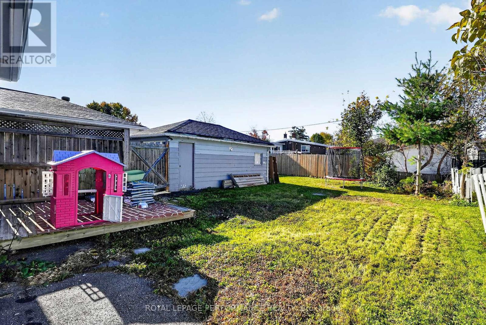1404 Gallinger Avenue, Cornwall, Ontario  K6J 4T6 - Photo 34 - X14109108