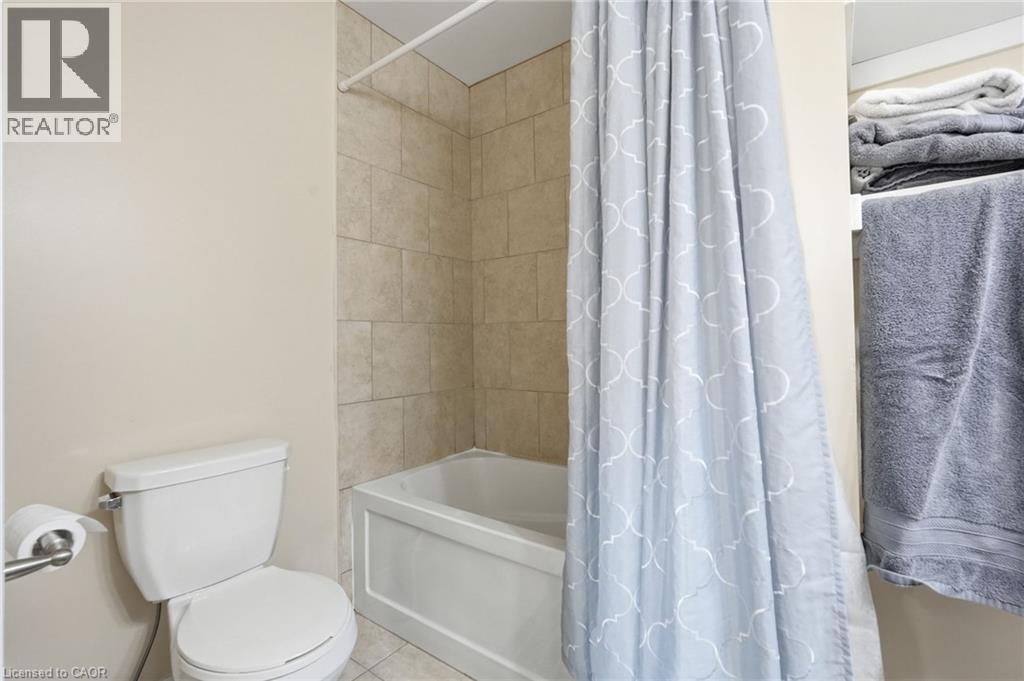 20 Mcconkey Crescent Unit# 116, Brantford, Ontario  N3S 0C2 - Photo 17 - 40873433