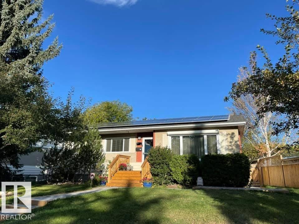 7704 102 AV NW NW