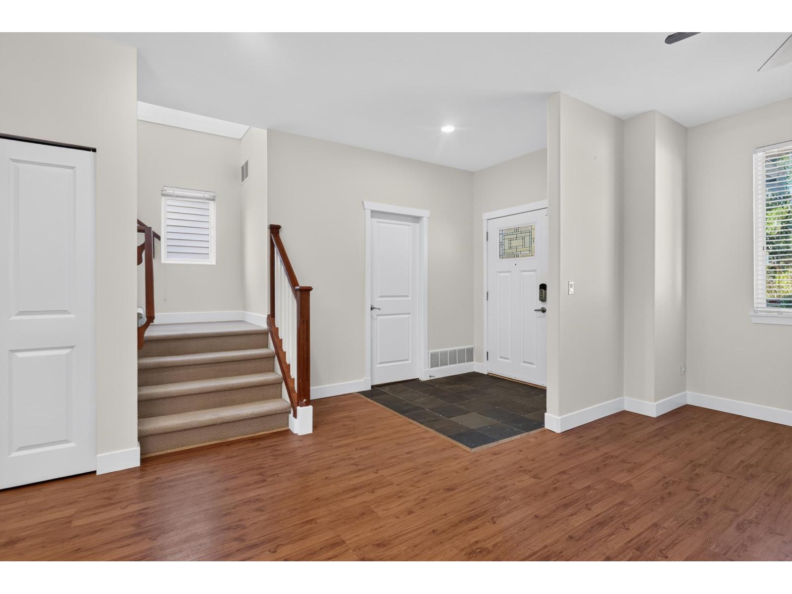 6110 150 STREET