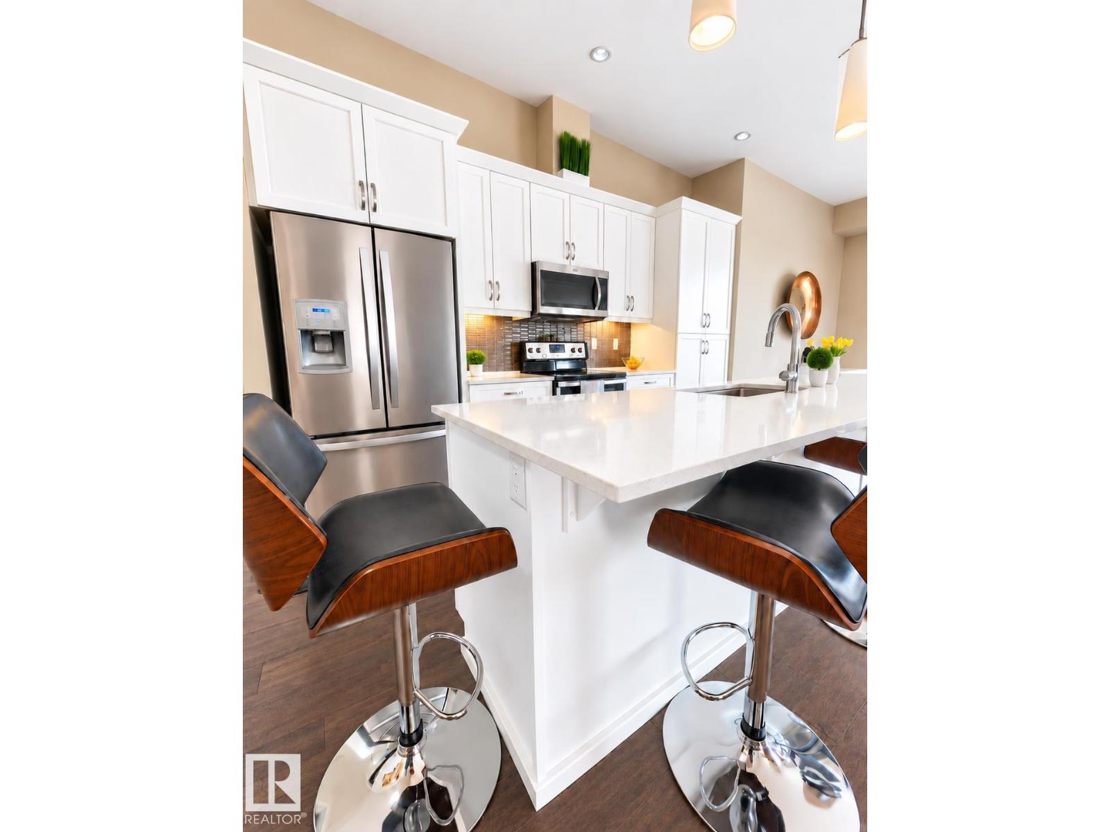 #424 11074 ELLERSLIE RD SW