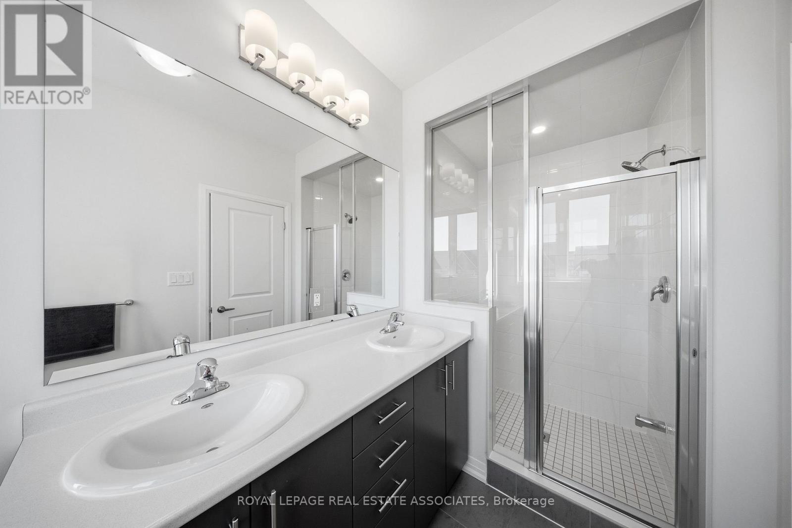 16 Bonnington Drive, Brampton (Northwest Brampton), Ontario  L7A 5M1 - Photo 20 - W14107500