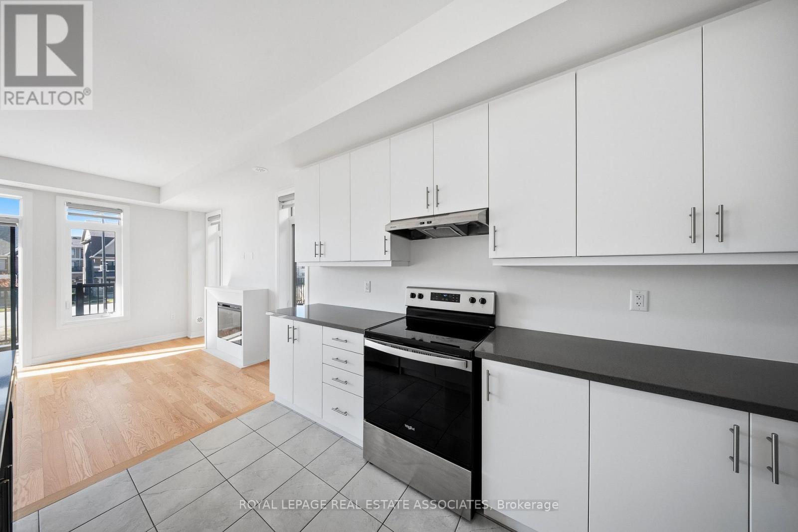 16 Bonnington Drive, Brampton (Northwest Brampton), Ontario  L7A 5M1 - Photo 9 - W14107500