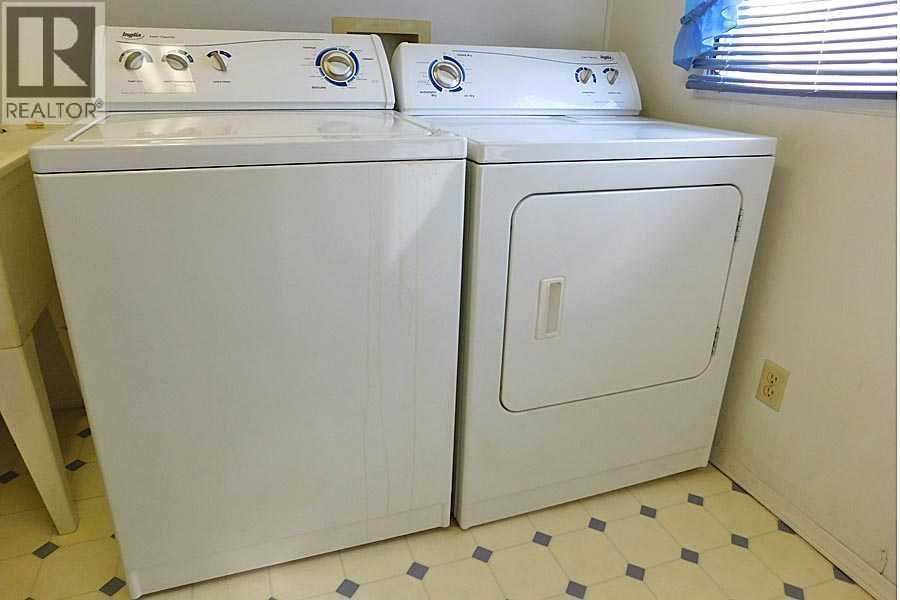 #8, 5853 4 Street W