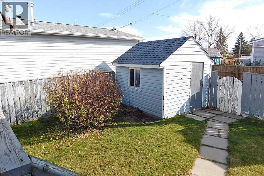 #8, 5853 4 Street W