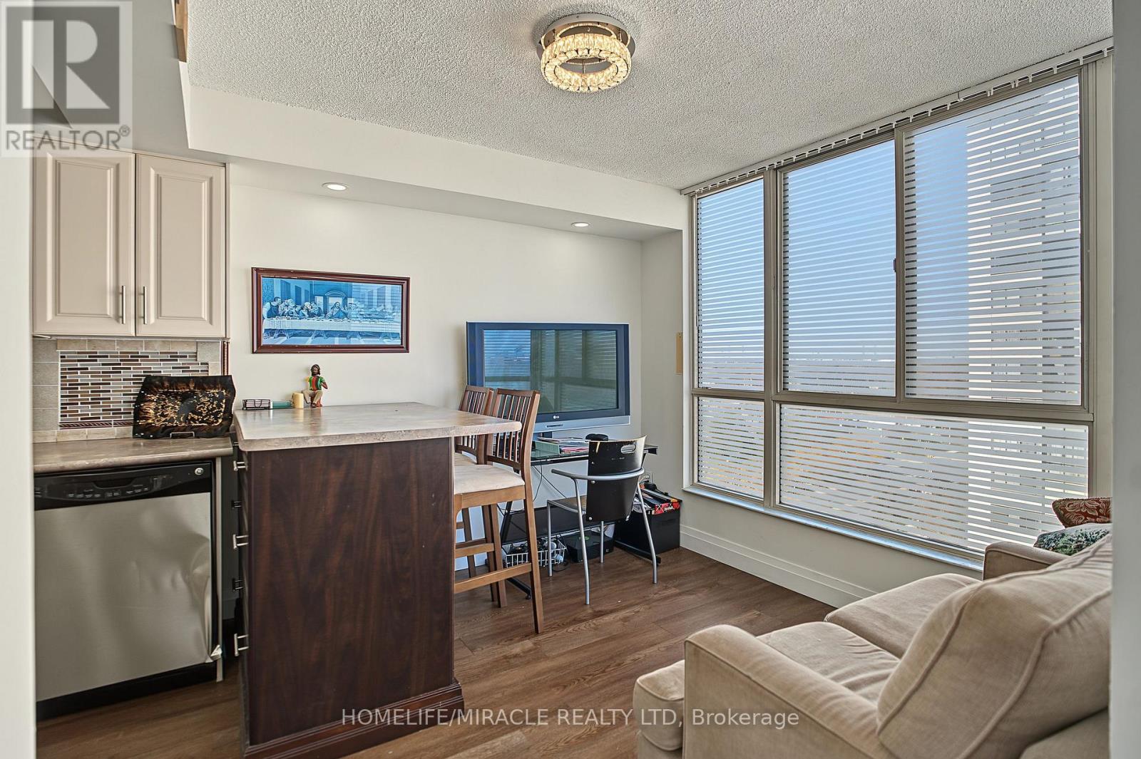 1109 - 2901 Kipling Avenue N, Toronto, Ontario  M9V 5E5 - Photo 10 - W14034544