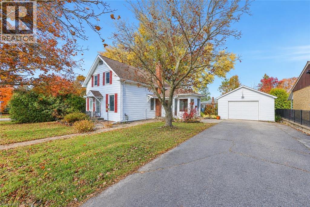 190 Winewood Avenue, Gravenhurst, Ontario  P1P 1E7 - Photo 3 - 40873248