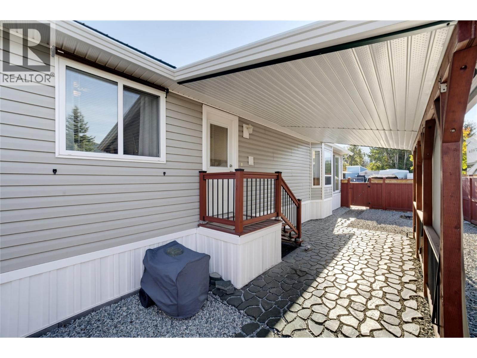 1383 Silver Sands Road Unit# 126, Sicamous, British Columbia  V0E 2V4 - Photo 14 - 10401917