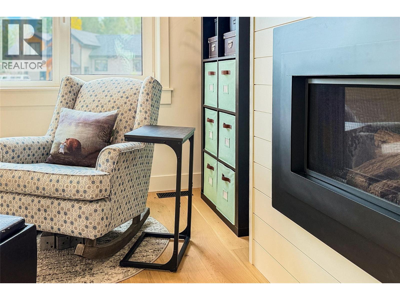 1545 Quartz Crescent