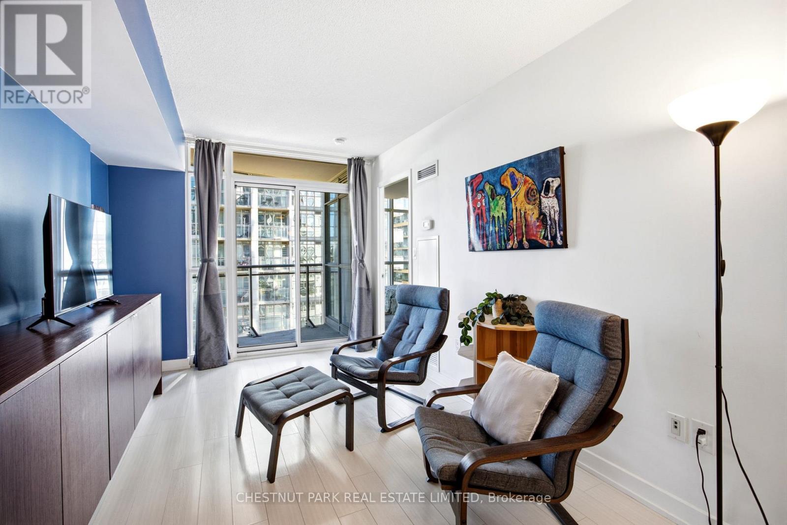 727 - 21 Iceboat Terrace, Toronto (Waterfront Communities), Ontario  M5V 4A9 - Photo 10 - C14109198