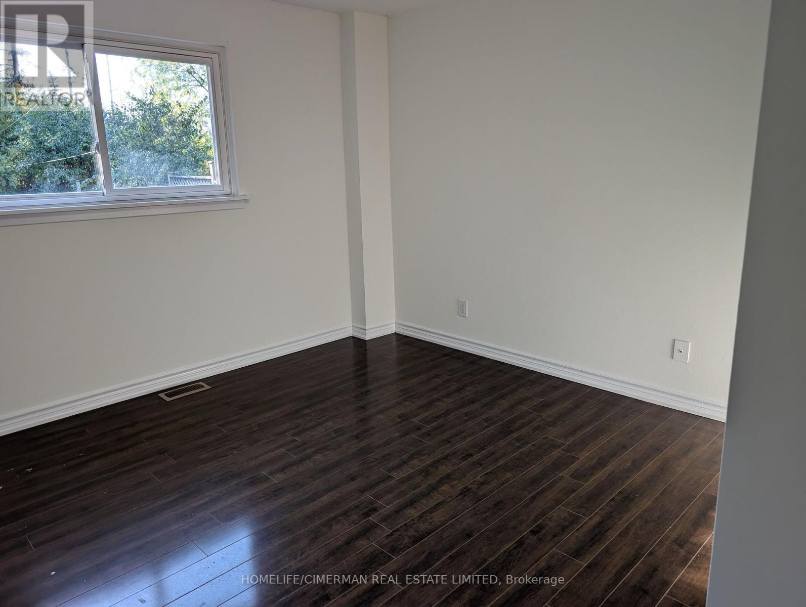 202 Durham Street, Oshawa (Vanier), Ontario  L1J 5R3 - Photo 9 - E14109210