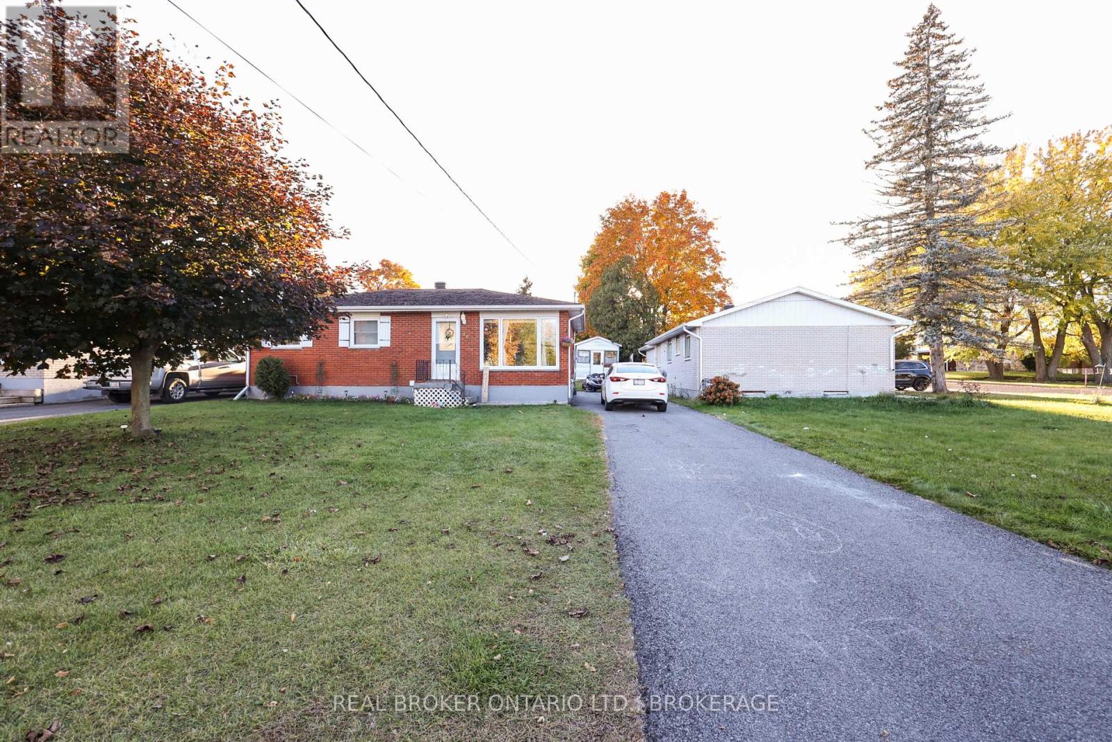 406 DOMINION STREET S, North Glengarry, Ontario