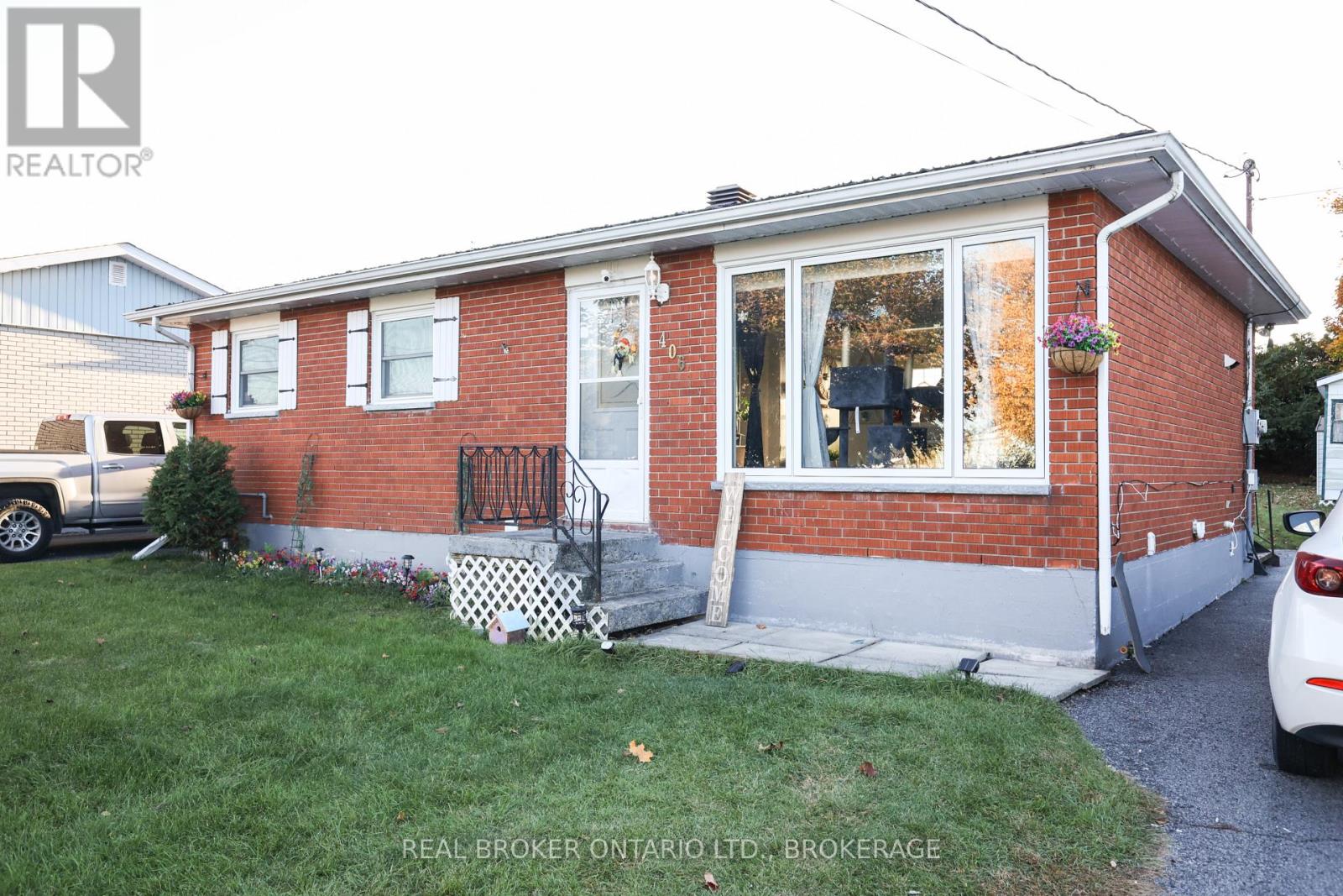 406 Dominion Street S, North Glengarry, Ontario  K0C 1A0 - Photo 4 - X14109182