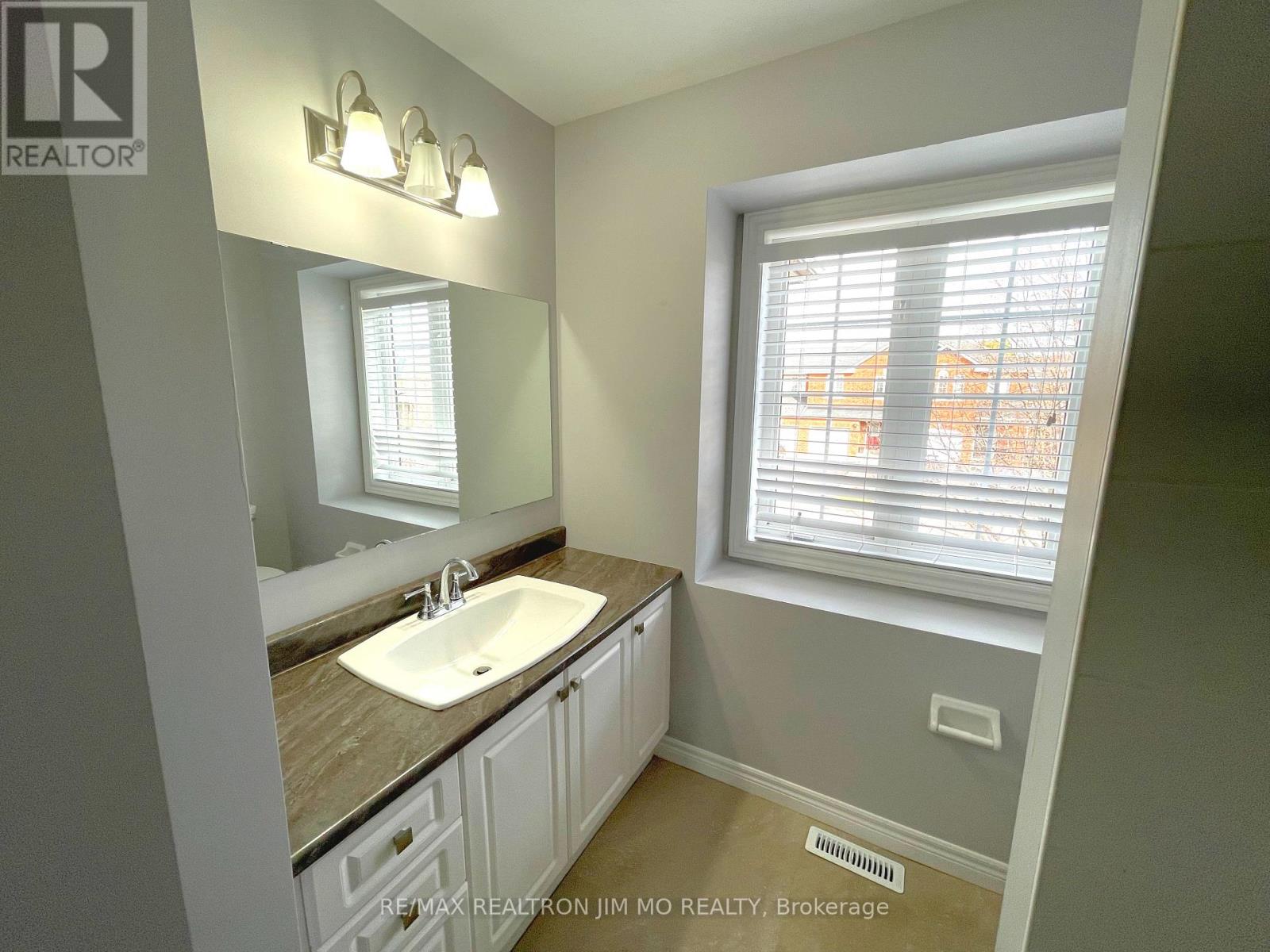 2272 Hummingbird Way, Oakville, Ontario  L6M 4B1 - Photo 13 - W14109206