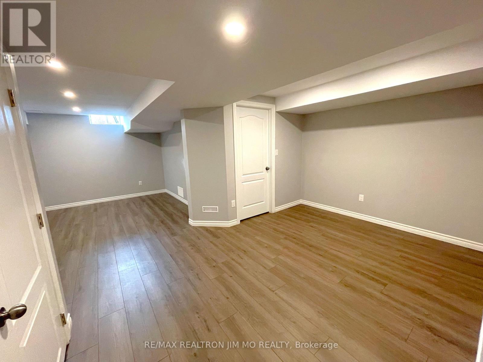 2272 Hummingbird Way, Oakville, Ontario  L6M 4B1 - Photo 17 - W14109206