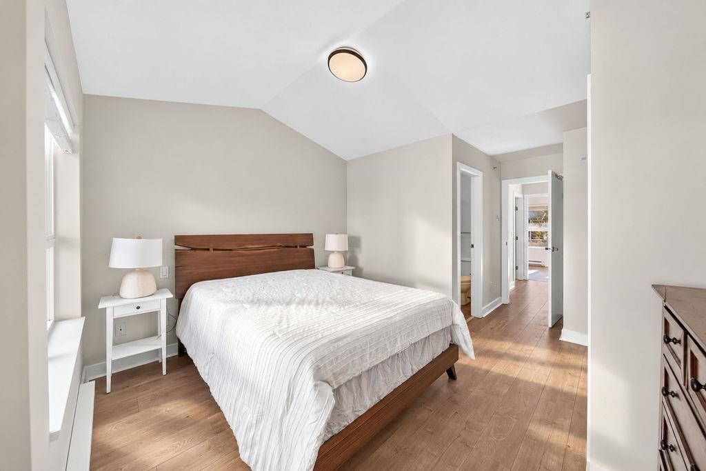 39 15353 100 AVENUE