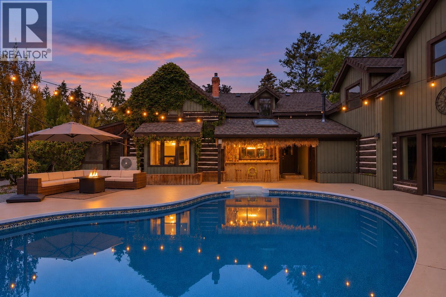 863 Coronado Crescent, Kelowna, British Columbia  V1W 2K3 - Photo 2 - 10404017