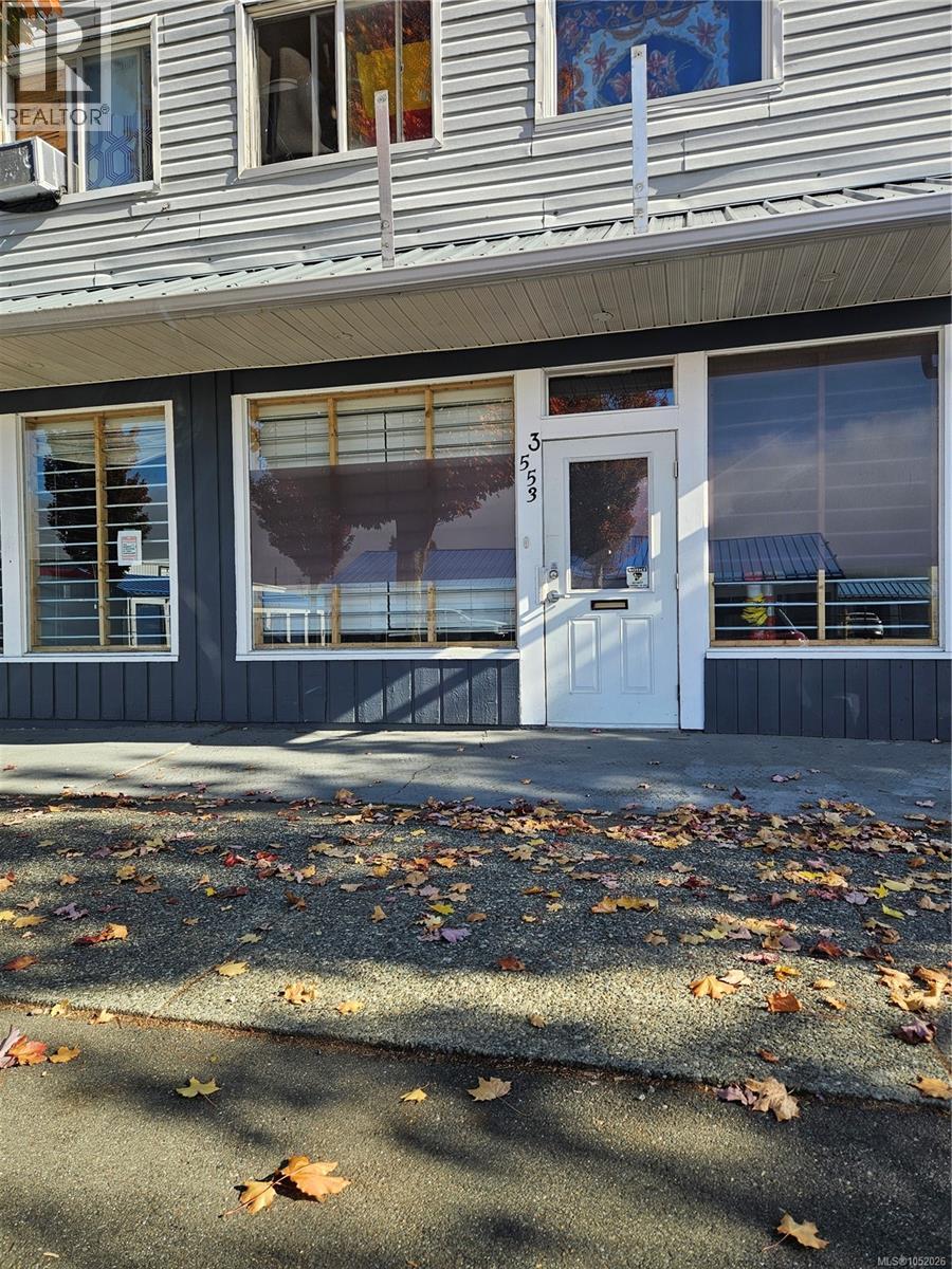 A 3553 Third Ave, Port Alberni, British Columbia  V9Y 4E6 - Photo 1 - 1052026